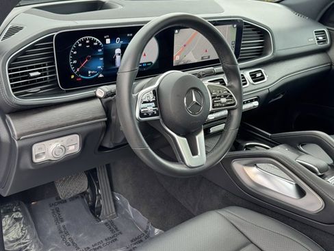 Used 2022 Mercedes-Benz GLS 450 4MATIC image 18