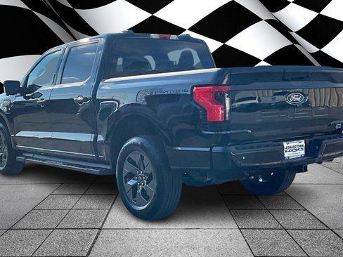 Used 2024 Ford F150 Lightning Flash image 12