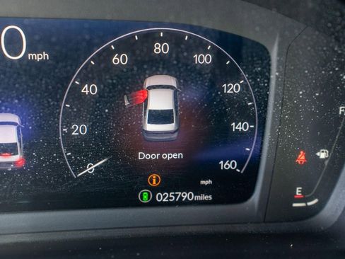 Certified 2023 Honda Accord EX image 36