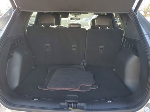 Certified 2023 Ford Escape ST-Line Select w/ Class II Trailer Tow Package image 8