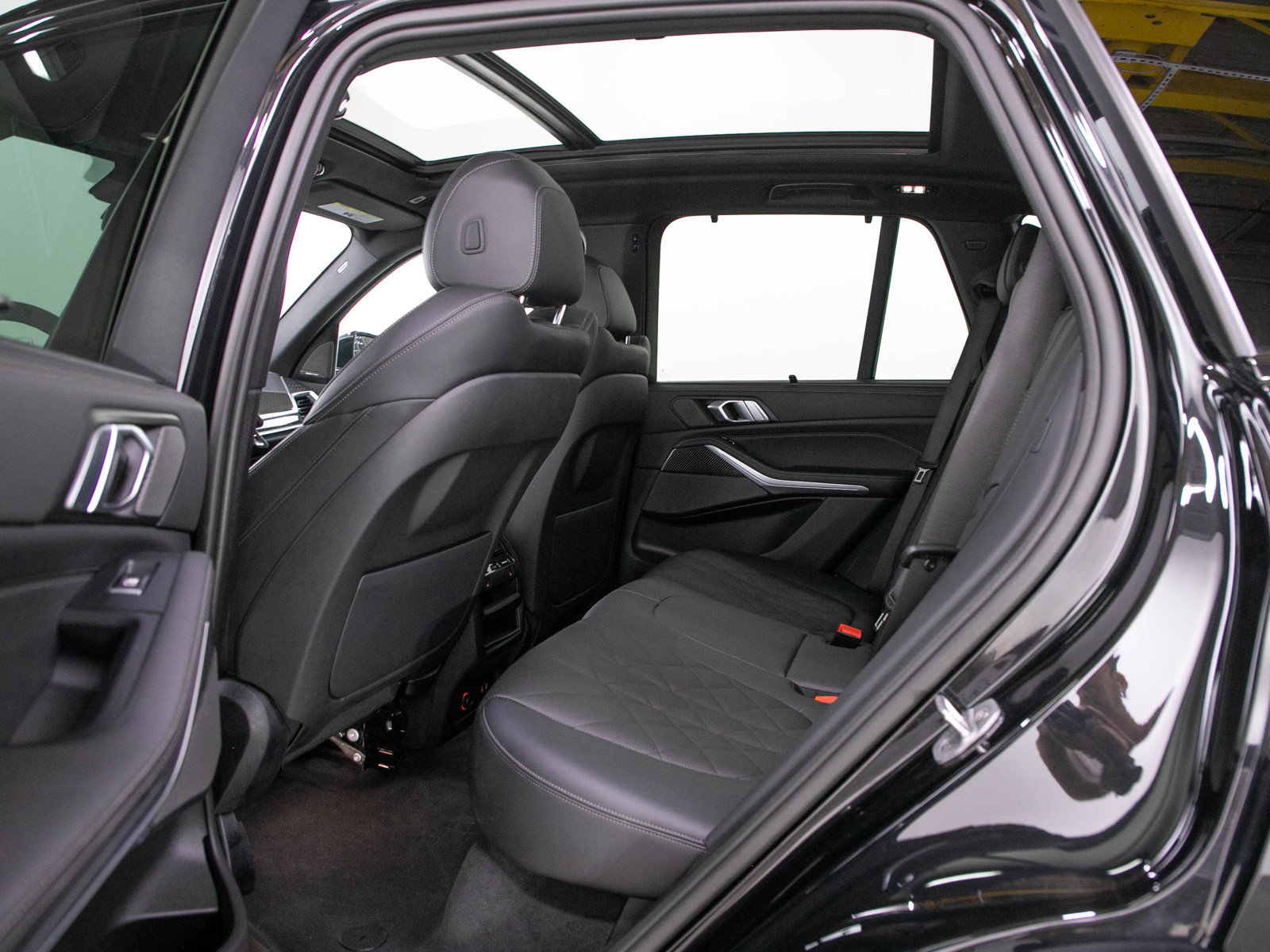 Used 2024 BMW X5 xDrive40i AWD/4WD image 18