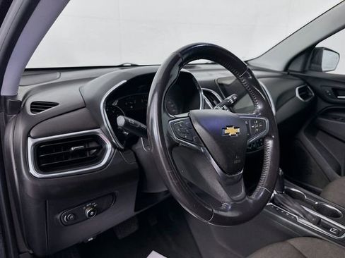Used 2018 Chevrolet Equinox LT image 9