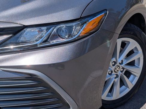 Used 2024 Toyota Camry LE w/ Convenience Package image 10