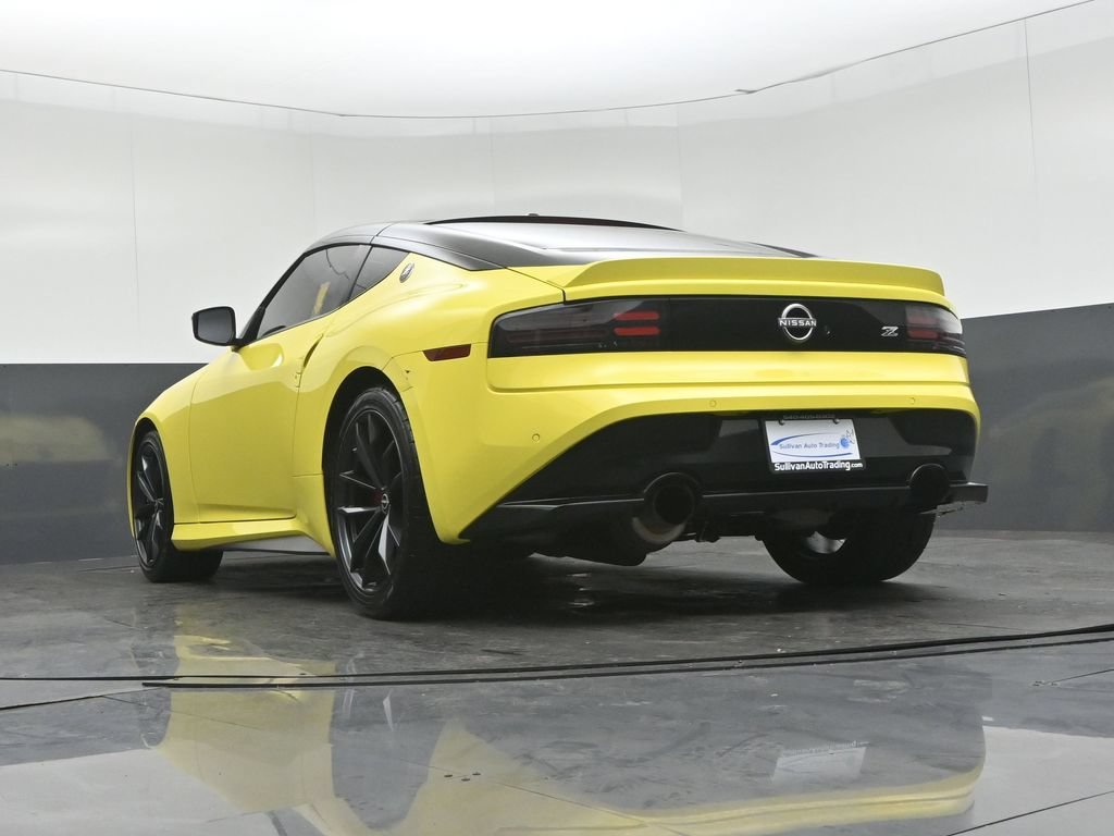 Used 2023 Nissan Z w/ Floor Mat Package (L93) RWD image 48