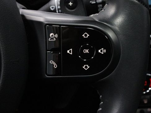 Used 2023 MINI Cooper S image 28