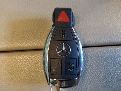 Used 2015 Mercedes-Benz C 300 4MATIC Sedan w/ Multimedia Package image 32