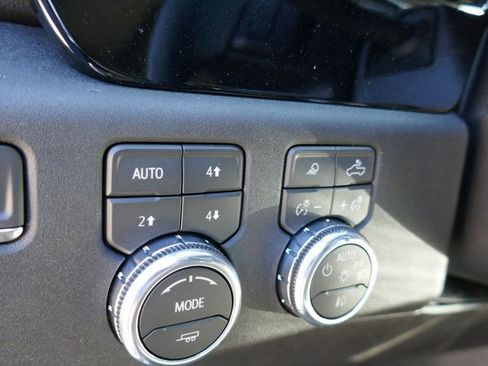 New 2026 GMC Sierra 1500 SLT w/ SLT Premium Plus Package image 20