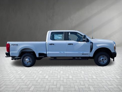 New 2026 Ford F350 XL AWD/4WD image 9