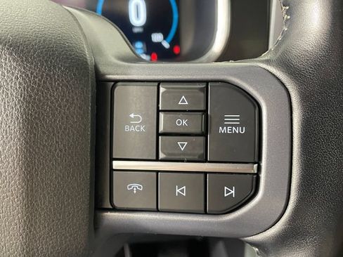 Used 2023 Ford F150 Lariat AWD/4WD image 13