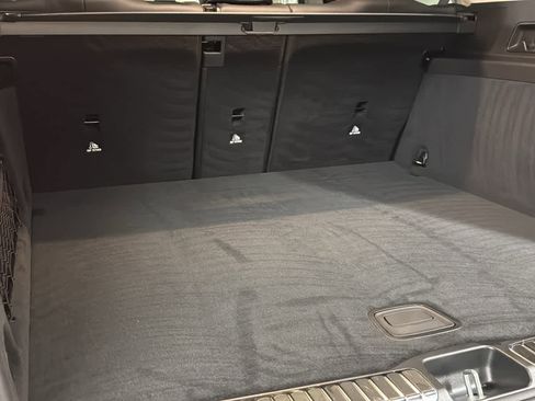 New 2026 Mercedes-Benz GLE 350 4MATIC image 32