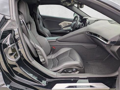 Used 2021 Chevrolet Corvette Stingray Preferred Cpe w/ Z51 Performance Package image 18