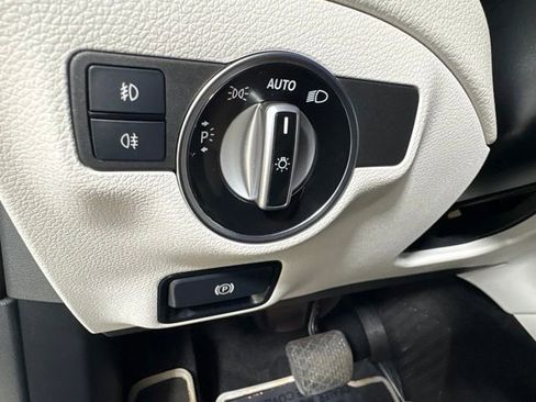 Used 2020 Mercedes-Benz GLA 250 image 32