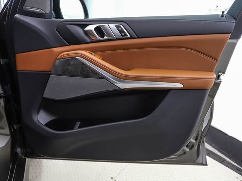 New 2026 BMW X5 xDrive40i w/ Executive Package image 29