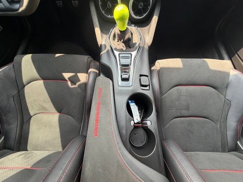 Used 2019 Chevrolet Camaro ZL1 RWD image 11