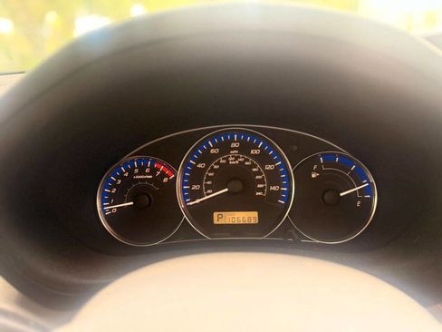 Used 2011 Subaru Forester 2.5X Limited w/ Popular Equipment Group 5A image 16