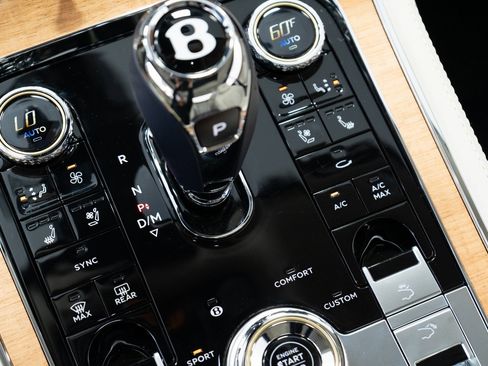 Certified 2024 Bentley Continental GT image 30