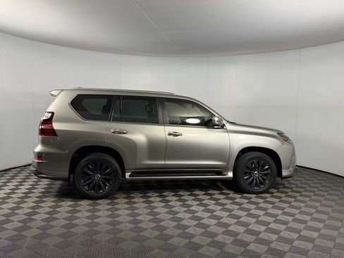 Used 2022 Lexus GX 460 Luxury w/ Sport Design Package image 5