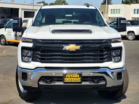 New 2026 Chevrolet Silverado 2500 W/T w/ WT/CX Safety Package AWD/4WD image 2