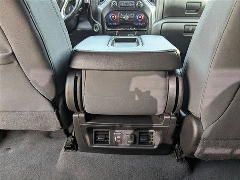 Used 2021 Chevrolet Silverado 1500 LT w/ LPO, Dark Essentials Package image 18