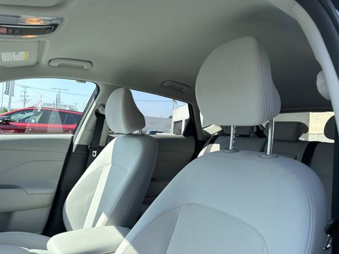 Used 2024 Hyundai Kona SEL FWD image 16