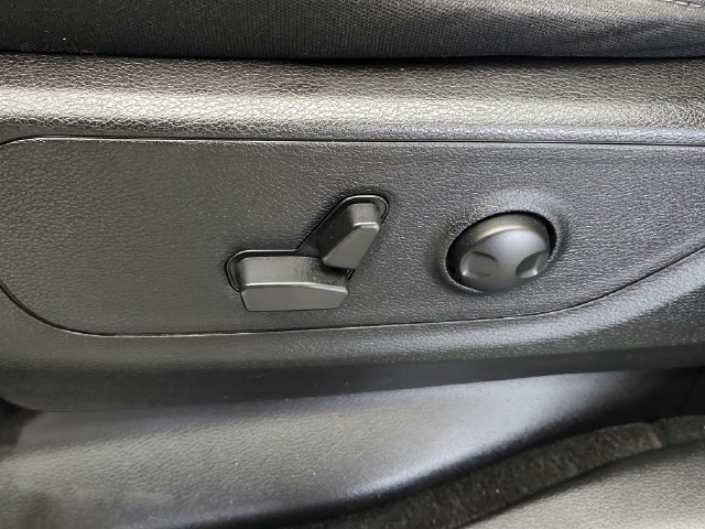 Used 2023 RAM 1500 Big Horn AWD/4WD image 17