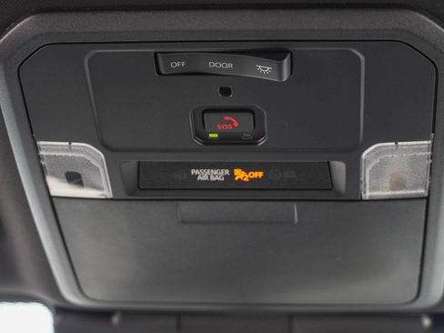 New 2025 Toyota Tacoma TRD Off-Road image 29