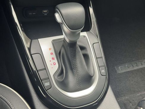Used 2024 Kia Forte GT-Line FWD image 27