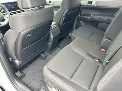 New 2026 Hyundai Santa Fe SE image 16