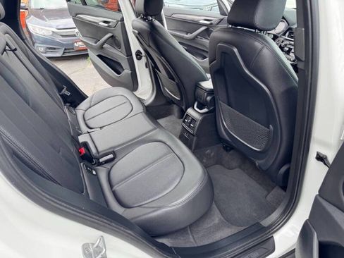 Used 2019 BMW X1 xDrive28i w/ Convenience Package AWD/4WD image 19