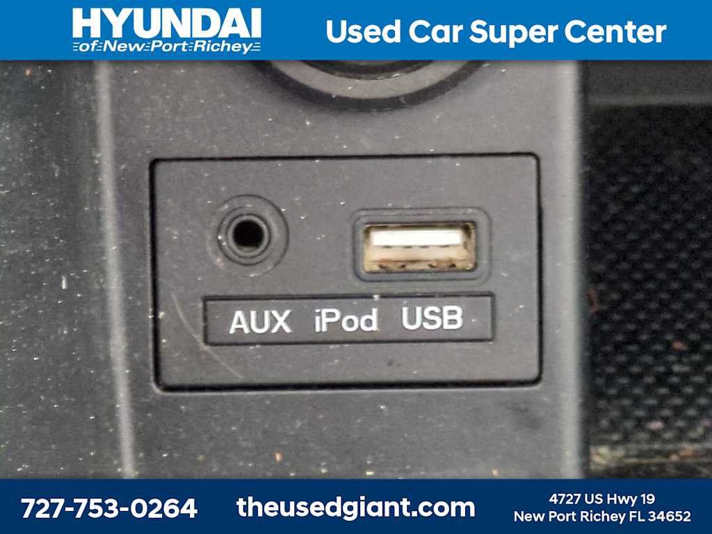 Used 2016 Hyundai Elantra SE FWD image 19