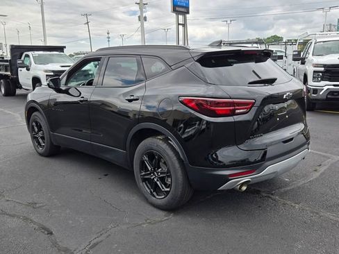 Used 2024 Chevrolet Blazer LT w/ Midnight/Sport Edition FWD image 5