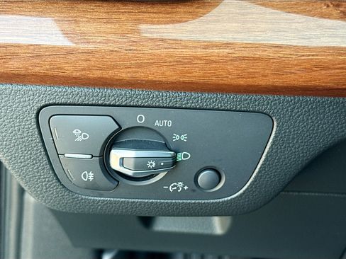 Used 2022 Audi Q5 2.0T Premium Plus image 36