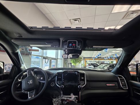 New 2026 RAM 2500 Laramie w/ Night Edition AWD/4WD image 10