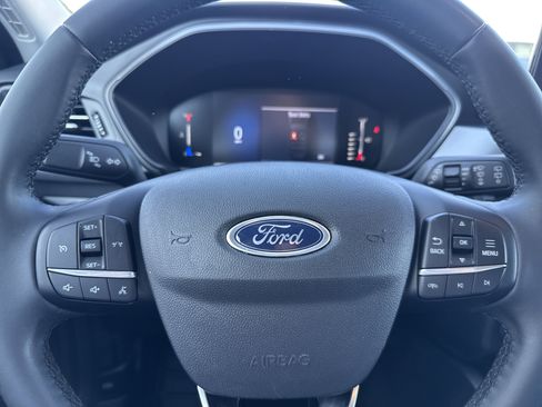 Used 2024 Ford Escape Active image 11