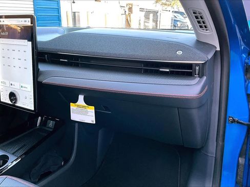 Used 2025 Ford Mustang Mach-E Premium w/ Sport Appearance Package image 18