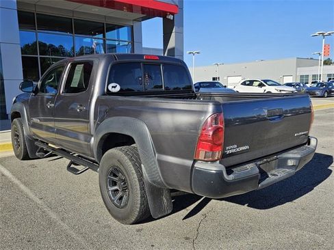 Used 2014 Toyota Tacoma PreRunner image 5