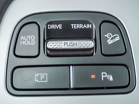 New 2026 Hyundai Ioniq 9 SEL AWD/4WD image 18