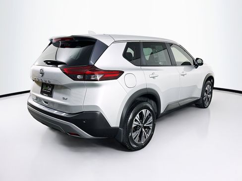Used 2023 Nissan Rogue SV image 9
