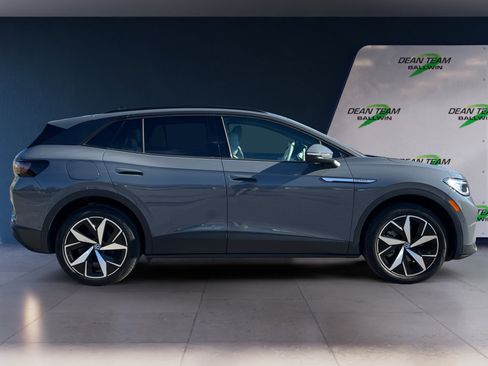 Certified 2023 Volkswagen ID.4 Pro S image 9