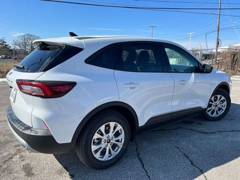 New 2026 Ford Escape Active image 6