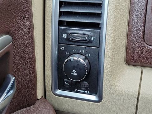 Used 2013 RAM 1500 Big Horn image 8