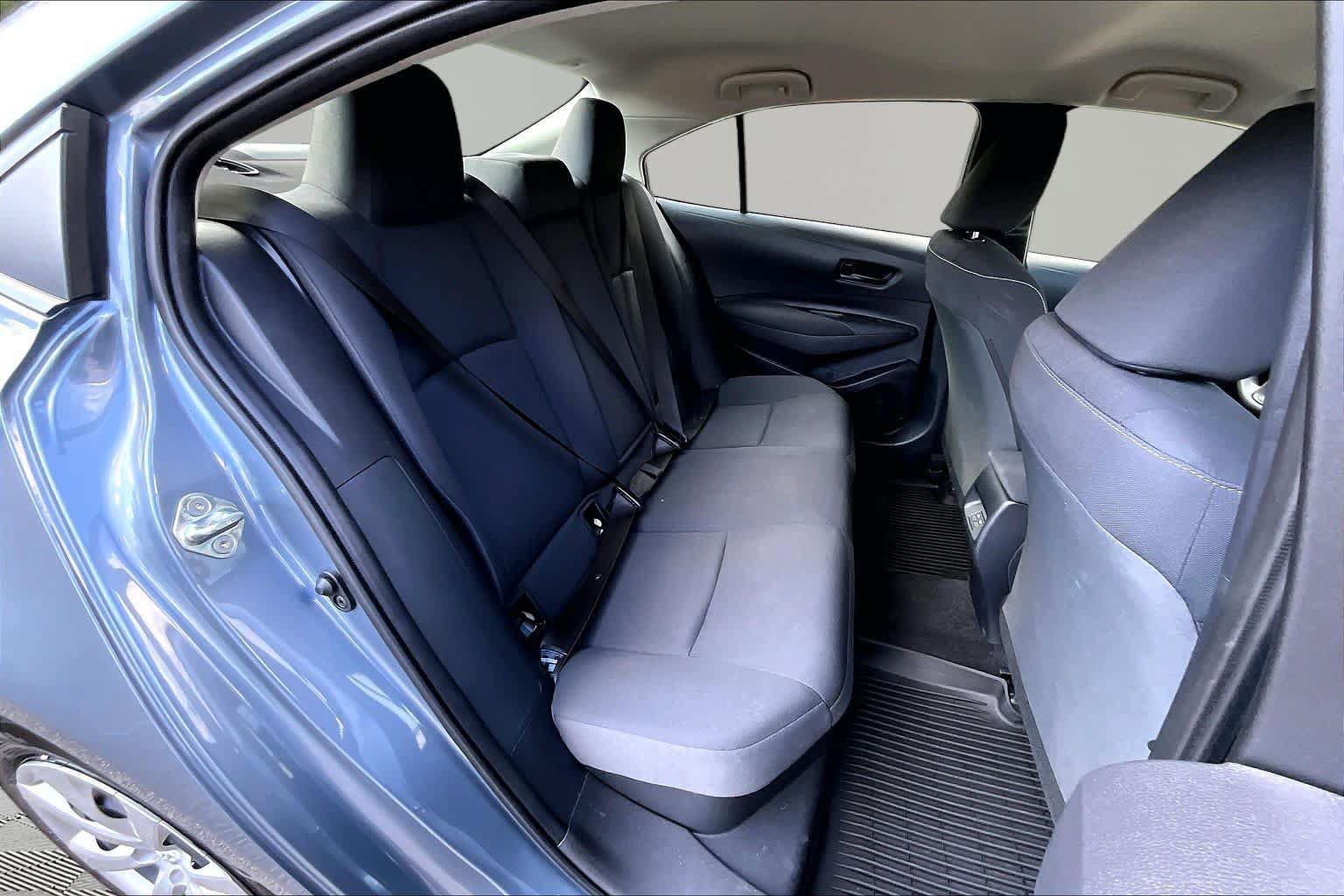 Used 2026 Toyota Corolla LE FWD image 20