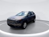 Used 2018 Jeep Cherokee Latitude Plus w/ Cold Weather Group image 3