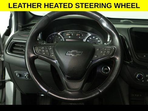 Used 2022 Chevrolet Equinox RS w/ Infotainment Package AWD/4WD image 9