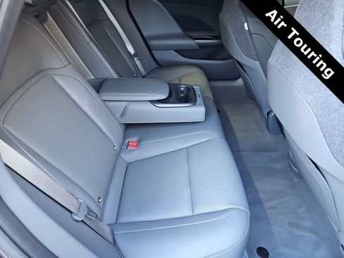Used 2024 Lucid Air Touring image 17