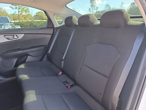 Used 2021 Kia Forte Sedan image 15