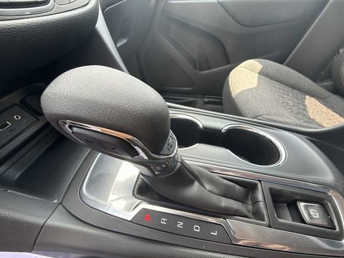 Certified 2024 Chevrolet Equinox LT w/ LPO, Floor Liner Package FWD image 15
