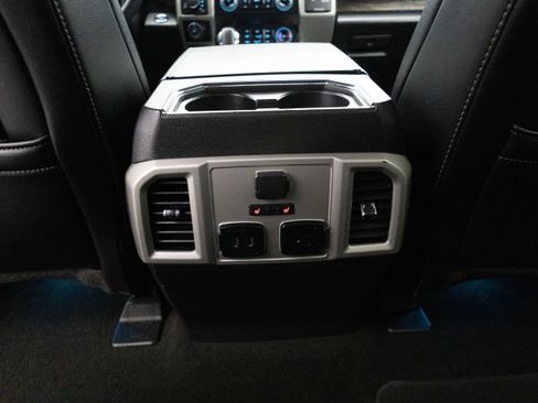 Used 2020 Ford F150 Lariat w/ Equipment Group 502A Luxury AWD/4WD image 31