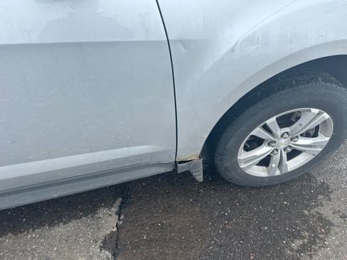 Used 2015 Chevrolet Equinox LT w/ Driver Convenience Package image 5