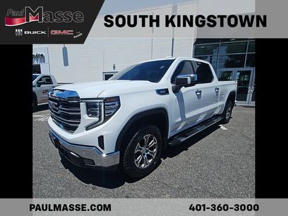 Used 2022 GMC Sierra 1500 SLT w/ SLT Convenience Package